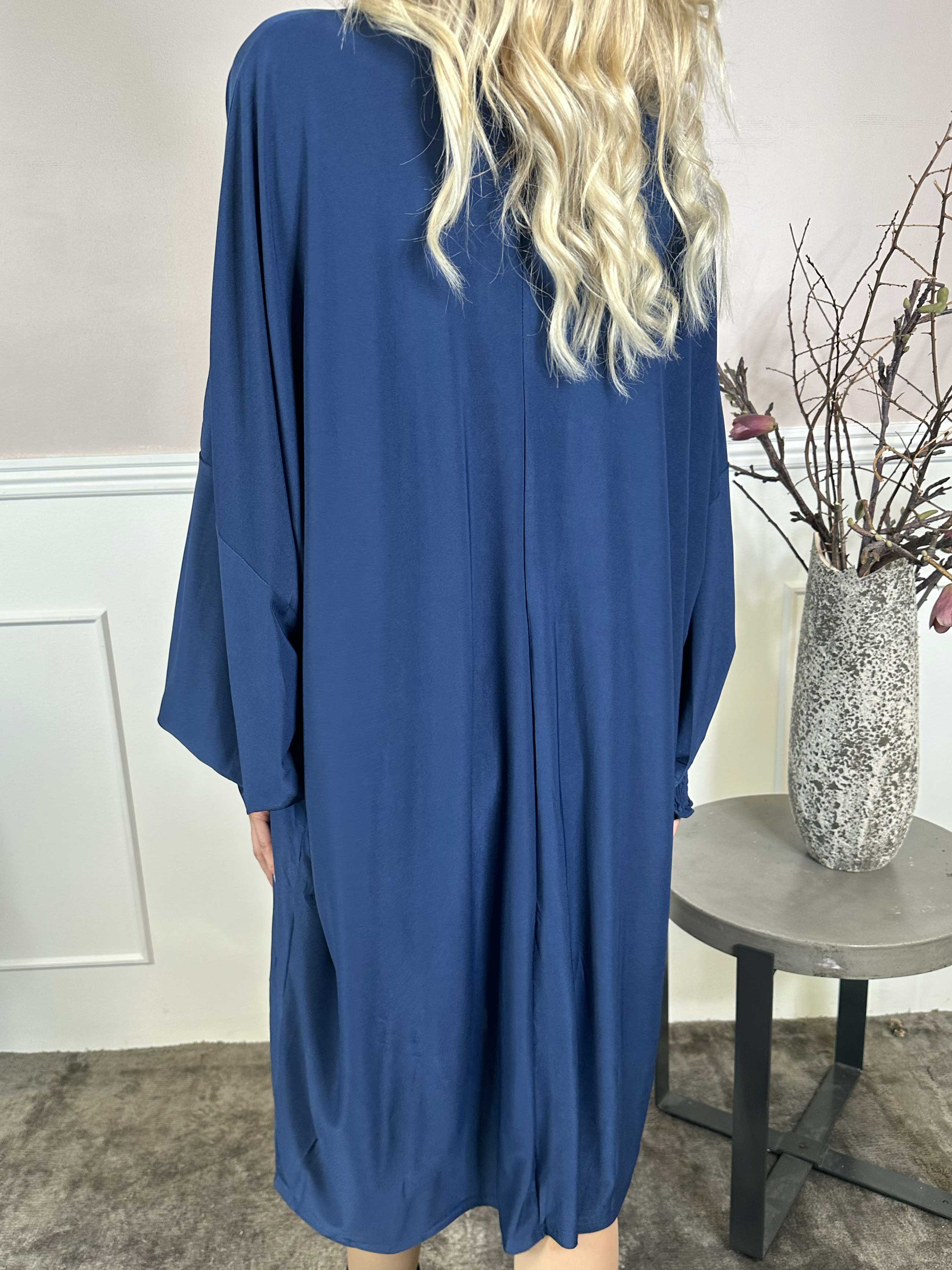 Azmina Plain L/S - Elastisk tunikakjole i loose fit